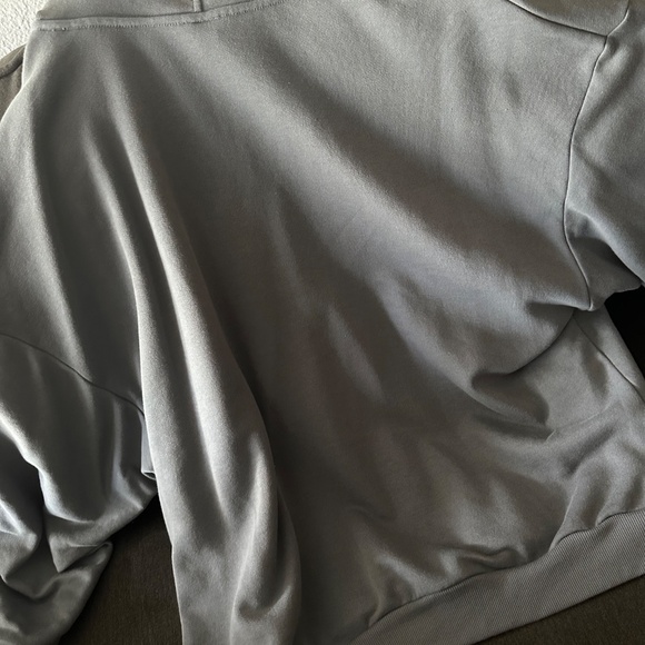 Alo Accolade hoodie NWOT in steel grey - Picture 4 of 7